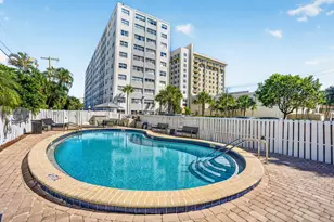 2555 NE 11th St, Fort Lauderdale, FL 33304 - Photo 17