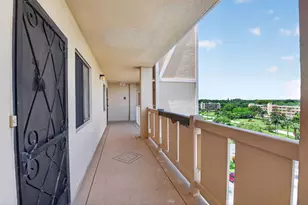 6866 Huntington Ln, Delray Beach, FL 33446 - Photo 29