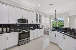 12294 Cascade Valley Ln, Boynton Beach, FL 33473 - Photo 17