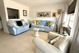 96 Tilford Pl E, Deerfield Beach, FL 33442 - Photo 3