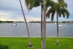 1071 Sugar Sands Blvd, Singer Island, FL 33404 - Photo 3