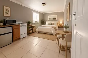 2438 Thomas St, Hollywood, FL 33020 - Photo 1