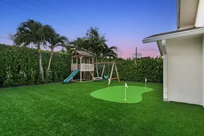 215 Golfview Drive, Tequesta, FL 33469 - Photo 9