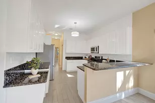 16748 NW 15th St, Pembroke Pines, FL 33028 - Photo 15