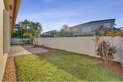 16748 NW 15th Street, Pembroke Pines, FL 33028 - Photo 37