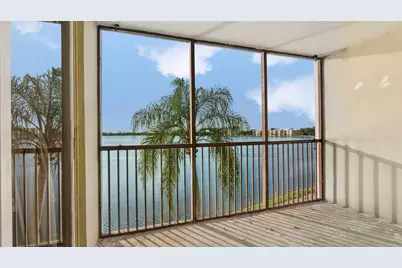 110 Lake Emerald Drive #Unit 303, Oakland Park, FL 33309 - Photo 23