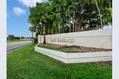 110 Lake Emerald Drive #Unit 303, Oakland Park, FL 33309 - Photo 41
