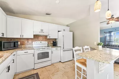 826 SW Hamberland Avenue, Port Saint Lucie, FL 34953 - Photo 19