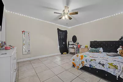426 SW Seaflower Terrace, Port Saint Lucie, FL 34984 - Photo 9
