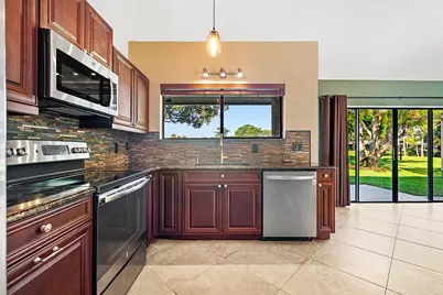 5527 Adair Way, Lake Worth, FL 33467 - Photo 13