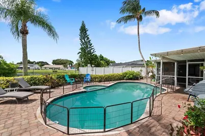 8059 Rose Marie Avenue E, Boynton Beach, FL 33472 - Photo 7