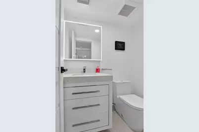 3005 Guildford A, Boca Raton, FL 33434 - Photo 25