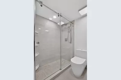 3005 Guildford A, Boca Raton, FL 33434 - Photo 21