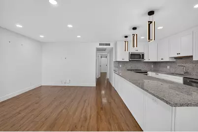 3005 Guildford A, Boca Raton, FL 33434 - Photo 3