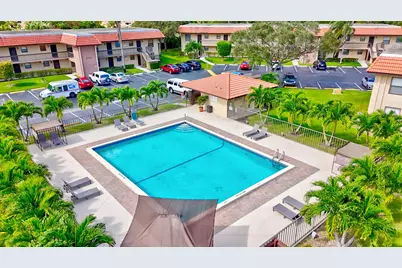 21909 Lake Forest Circle #206, Boca Raton, FL 33433 - Photo 15