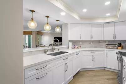 100 SE 5th Avenue #414, Boca Raton, FL 33432 - Photo 11