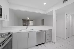 3121 NW 47th Ave, Lauderdale Lakes, FL 33319 - Photo 7