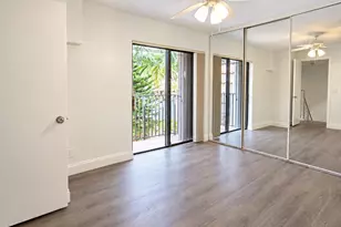 9851 NW 6th Pl, Plantation, FL 33324 - Photo 23