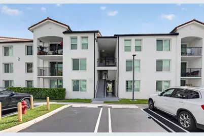 213 Villa Circle #213, Boynton Beach, FL 33435 - Photo 3