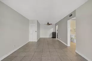 130 Cypress Club Dr, Pompano Beach, FL 33060 - Photo 3