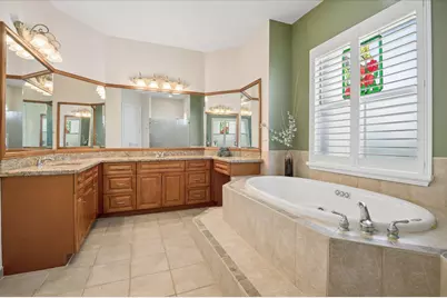 10888 NW 67th Place, Parkland, FL 33076 - Photo 13