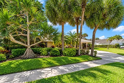 16821 Rose Apple Drive, Delray Beach, FL 33445 - Photo 5