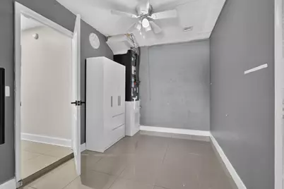 10145 Penzance Lane, Royal Palm Beach, FL 33411 - Photo 35