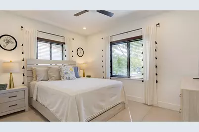 4271 SW 13th Street, Miami, FL 33134 - Photo 27