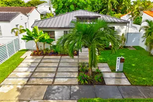 4271 SW 13th St, Miami, FL 33134 - Photo 3