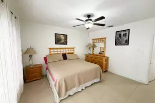 6911 NW 82nd Ct, Tamarac, FL 33321 - Photo 5