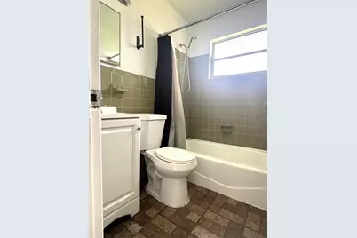 1341 Drive Martin Luther King Junior Boulevard W, Belle Glade, FL 33430 - Photo 9