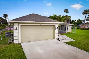 1337 SW Porter Rd, Port Saint Lucie, FL 34953 - Photo 3