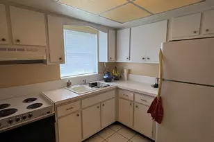 2840 Ashley Dr E, West Palm Beach, FL 33415 - Photo 3