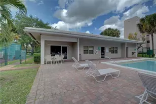 8735 Ramblewood Dr, Coral Springs, FL 33071 - Photo 21
