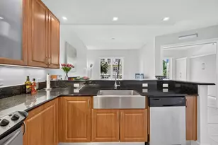 2631 NE 14th Ave, Wilton Manors, FL 33334 - Photo 15