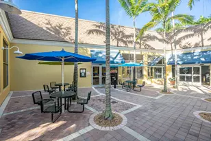 240 Burgundy E, Delray Beach, FL 33484 - Photo 17