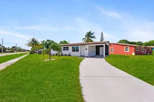 1420 9th St, Lake Park, FL 33403 - Photo 1