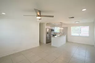 1420 9th St, Lake Park, FL 33403 - Photo 5
