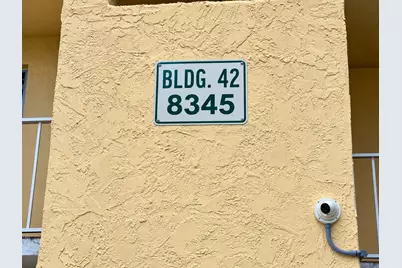 8345 Sunrise Lakes Boulevard #109, Sunrise, FL 33322 - Photo 7