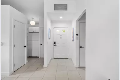 526 Club Drive, Palm Beach Gardens, FL 33418 - Photo 15