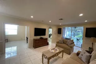 7911 Laina Ln, Boynton Beach, FL 33437 - Photo 17