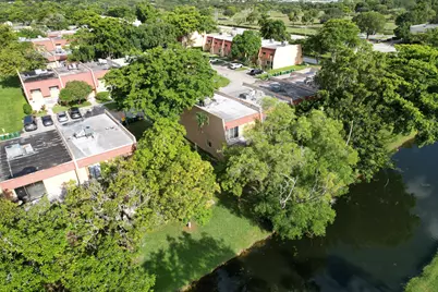 58 Ann Lee Lane, Tamarac, FL 33319 - Photo 35