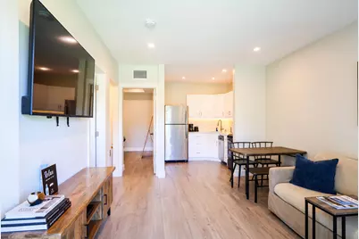 898 SE 2nd Place #4, Deerfield Beach, FL 33441 - Photo 5