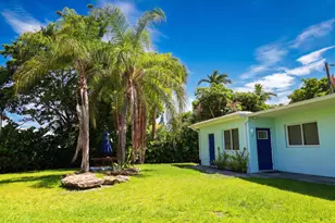 898 SE 2nd Pl, Deerfield Beach, FL 33441 - Photo 1