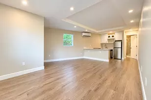 898 SE 2nd Pl, Deerfield Beach, FL 33441 - Photo 1