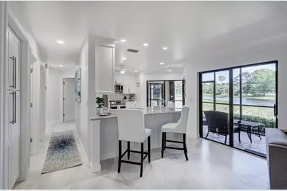 6 Lexington Lane E #D, Palm Beach Gardens, FL 33418 - Photo 3