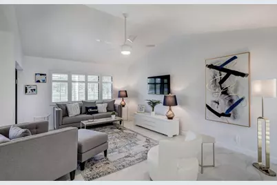 6 Lexington Lane E #D, Palm Beach Gardens, FL 33418 - Photo 1