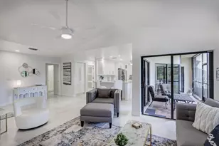 6 Lexington Ln E, Palm Beach Gardens, FL 33418 - Photo 9