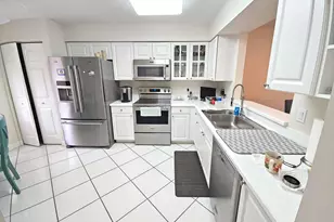 12529 Imperial Isle Dr, Boynton Beach, FL 33437 - Photo 9