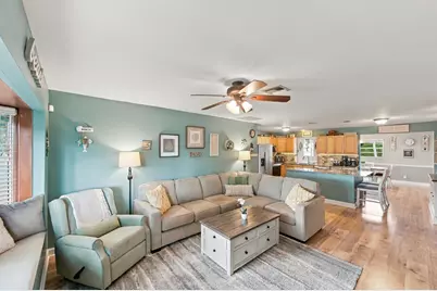 804 NW 10th Avenue, Boynton Beach, FL 33426 - Photo 9